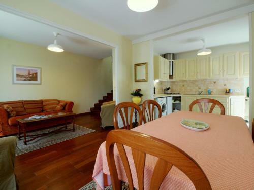 G�te Bourg, 3 Pi�ces, 4 Personnes - Fr-1-440-416