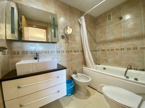 Apartamento Casa Estelamaris- Iv�n Luxury Homes - Frontal 3� Planta - 1� L�nea