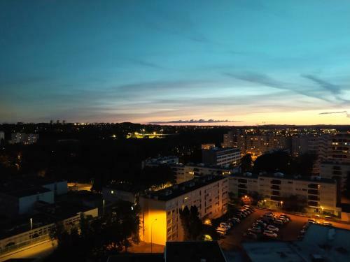 Apartamento Appartement Avec Belle Vue D�gag�e Du 11e �tage