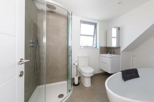 Delightful Seaside Hideaway 5 Mins To Beach