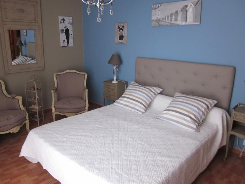 Bed & Breakfast Chez Martine - C�t� Piscine