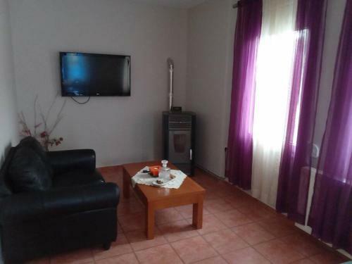 ?halassa Home Fine Living