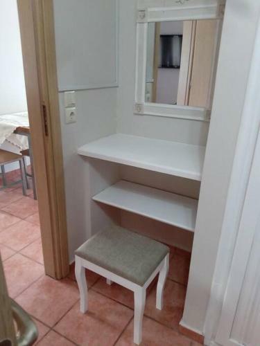 ?halassa Home Fine Living