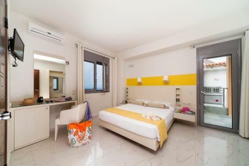 Villa Danae Red By Villa Plus