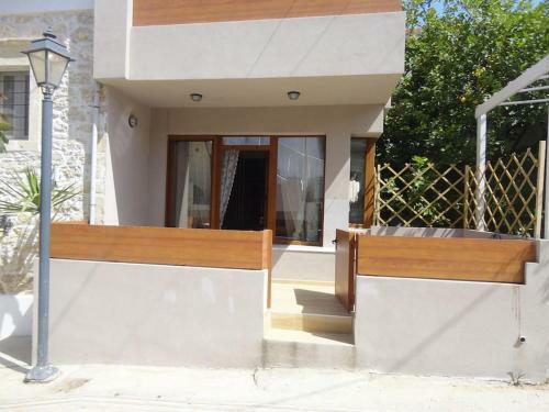 Square Apartment