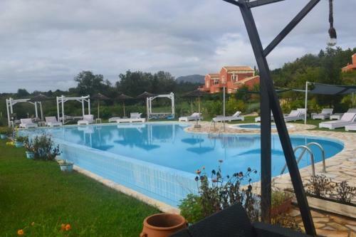 Hotel Pulades Resort