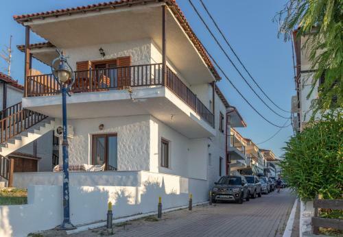 Apartamento Waterside Flat Polychrono