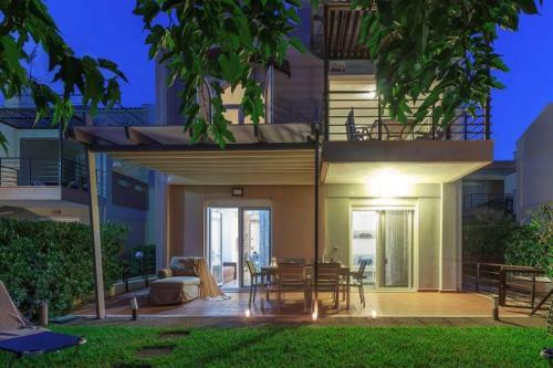 Nikogroup By The Sea 3