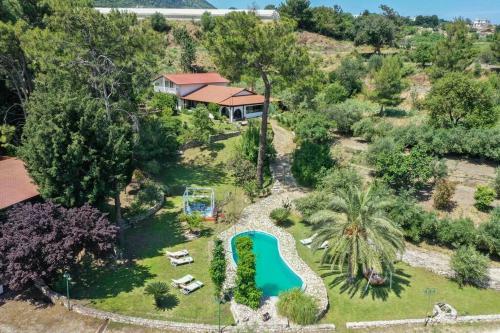Agrology Lux (3 Bd Luxurious Villa With Agriculture Surroundings)