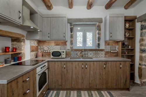 Sellia's Stone House