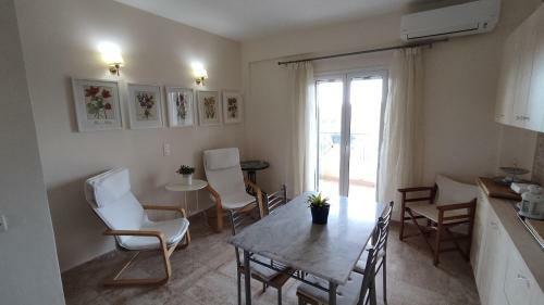 4-bedroom Vacation Home With Parking On Premises