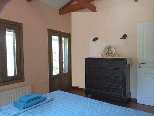 Sivros Village House
