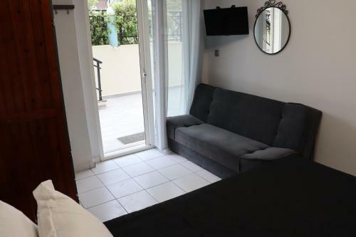 Elsea Apartments