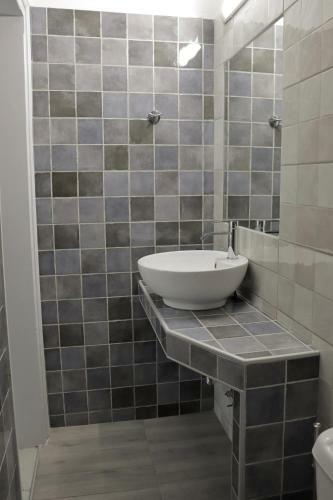 Elsea Apartments