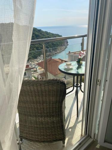Sea View Boutique Suites