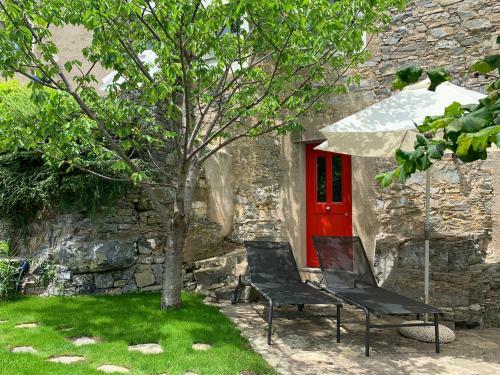Medieval Mountain Setting With Private Garden