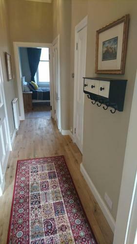 Murrayfield Spacious 1 Bedroom Apartment
