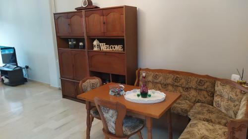 Apartamento Erasmia Apt