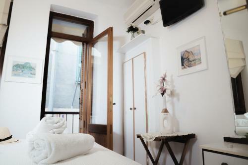 Mimosa Cozy Maisonette