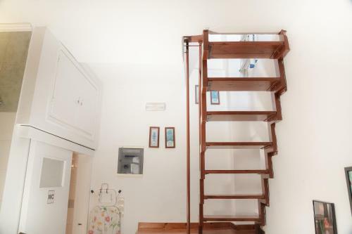 Mimosa Cozy Maisonette