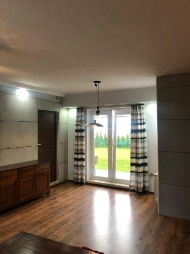 Uroczy Apartament Z Ogrodem