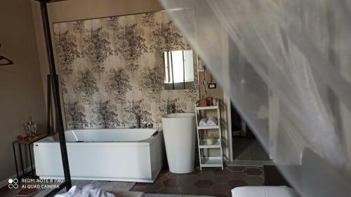 Palazzo Lupinacci - Dimora Storica Bed And Breakfast