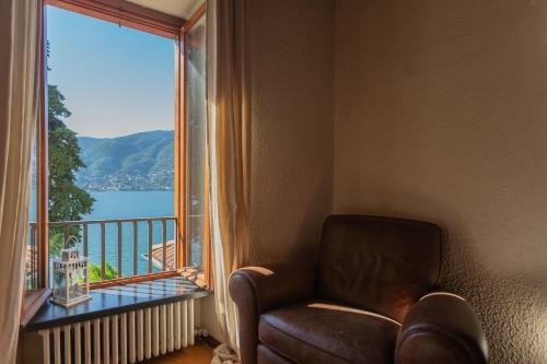 Front Lake Apartment With Private Funicular By Rent All Como