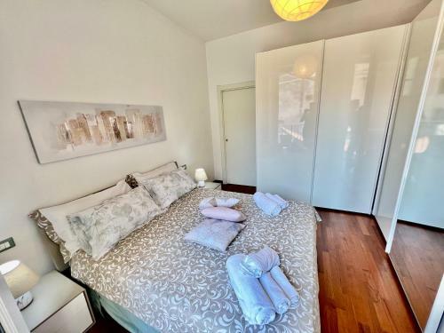 Divina Luxury Apartment With Jacuzzi Near The Lake