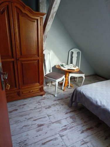 Apartament-pokoje Go?cinne U Natalii