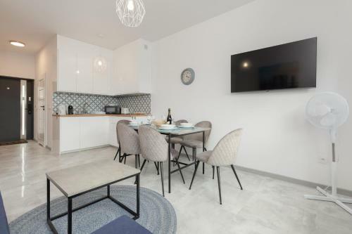 Lake House Sosnowy Las Mielno By Renters