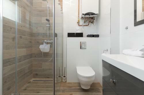 Lake House Sosnowy Las Mielno By Renters
