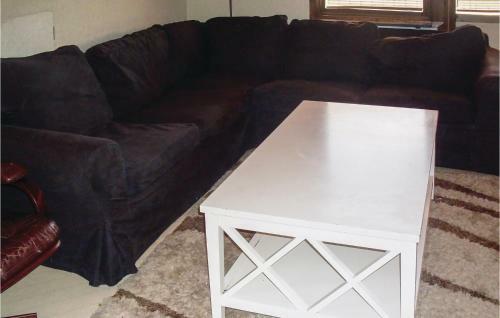 Three-bedroom Apartment In Vastervik