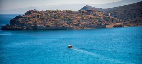 Elounda Maris Villas