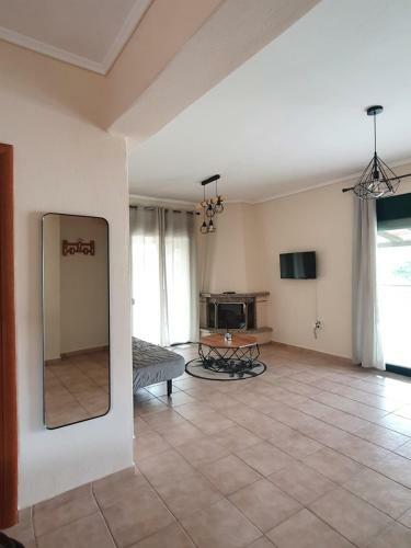 Elena Apartments