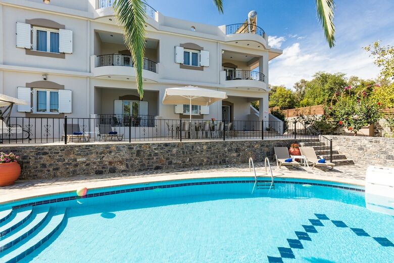 Kamelia Apartments