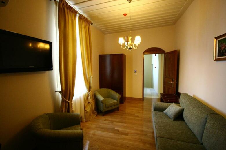 Hotel Apollonion Palace