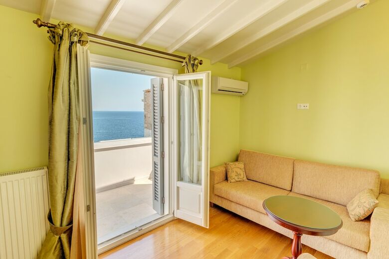 Hotel Apollonion Palace