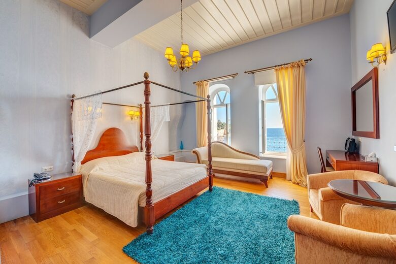 Hotel Apollonion Palace