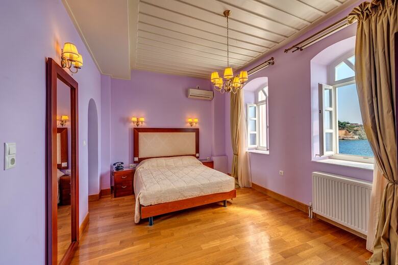 Hotel Apollonion Palace