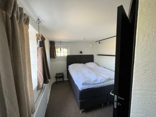 Hostal Backadal G�rd Bnb