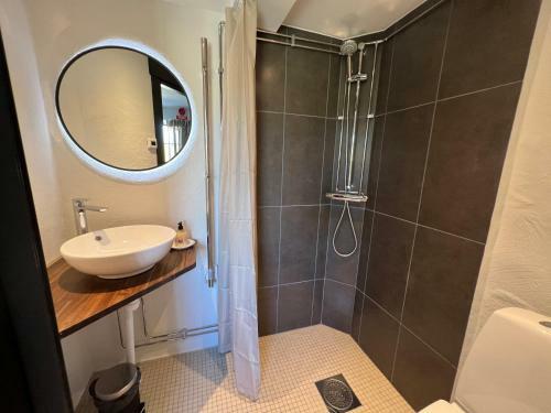 Hostal Backadal G�rd Bnb