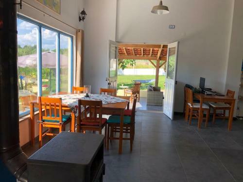 Accommodation With Bar And Swimming Pool (max.16p)