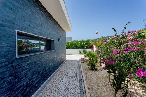 Blue Hill Boutique Villa