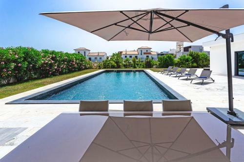 Blue Hill Boutique Villa