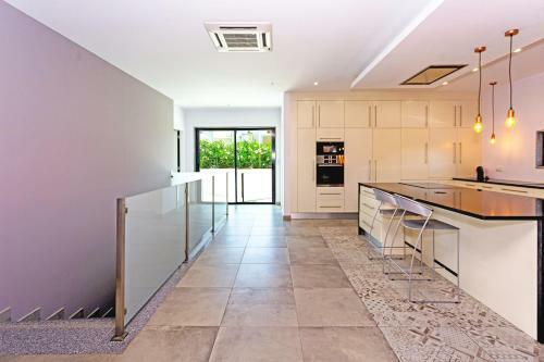 Blue Hill Boutique Villa