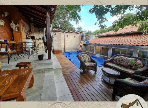 Casa Charmosa Com Piscina Aquecida, Jacuzzi, Ar