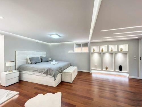 Freer Villa