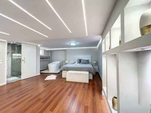 Freer Villa