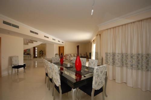 Villa Costa
