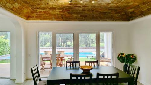 Villa Vila Renascer Cd235 10 Minutes From The Center, Quiet Area